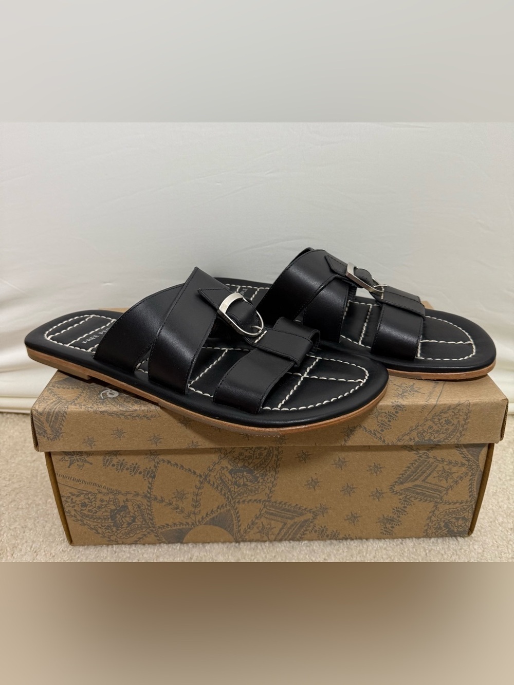 Free People Sloan Buckle Sandals • NIB • Women’s 9.5 - Picture 3 of 5